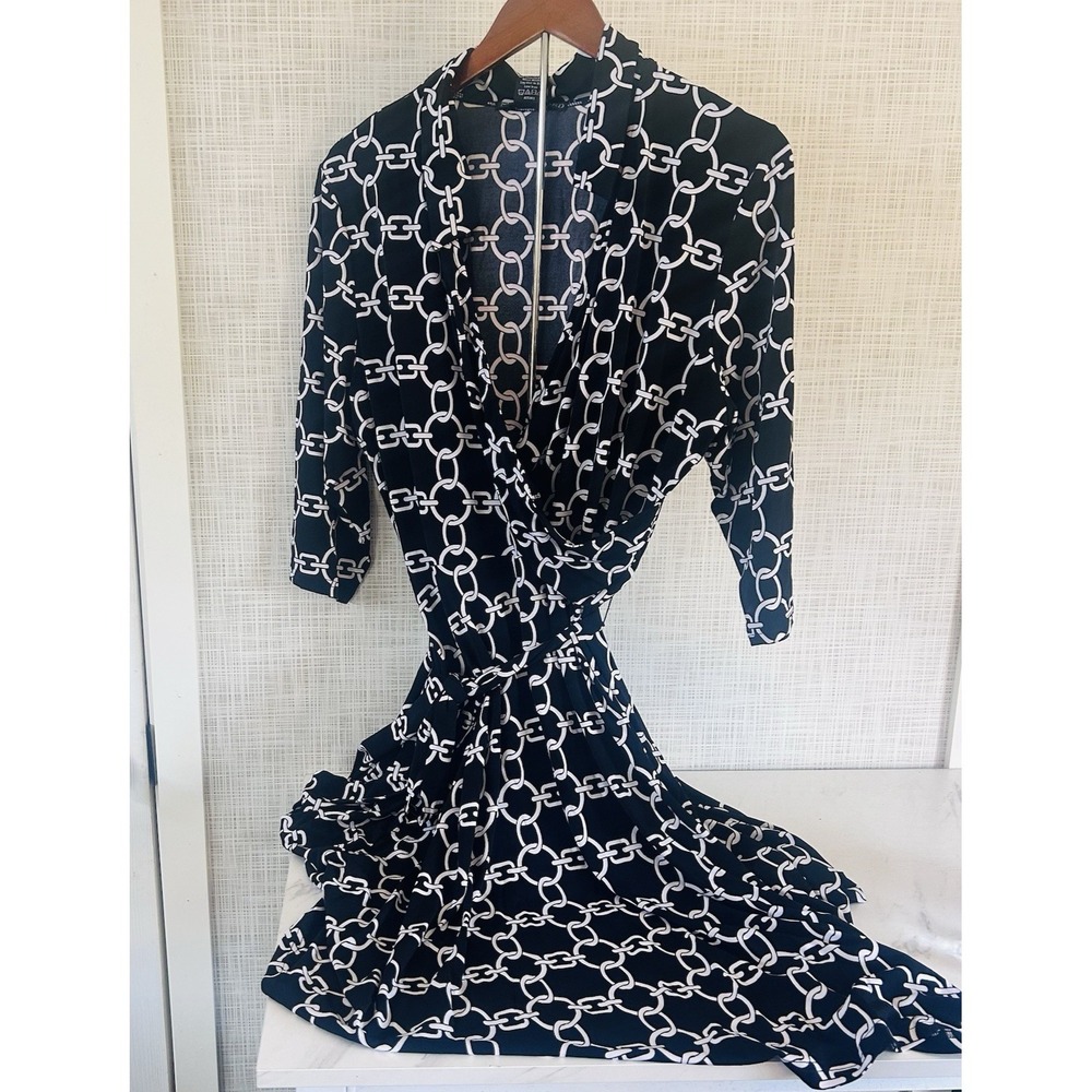 Woman's Nina Leonard Knit Wrap Dress NWT Black with White Links Belt 1X Plus CCC